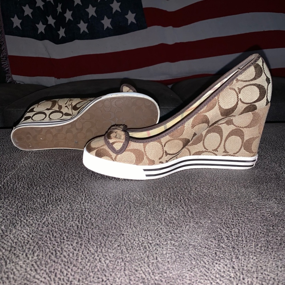 Coach wedges - Picture 2 of 6